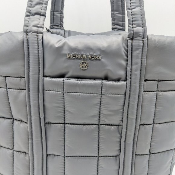 MICHAEL KORS Stirling quilted recycled nylon puffy LARGE travel tote -GRAY - Picture 2 of 15
